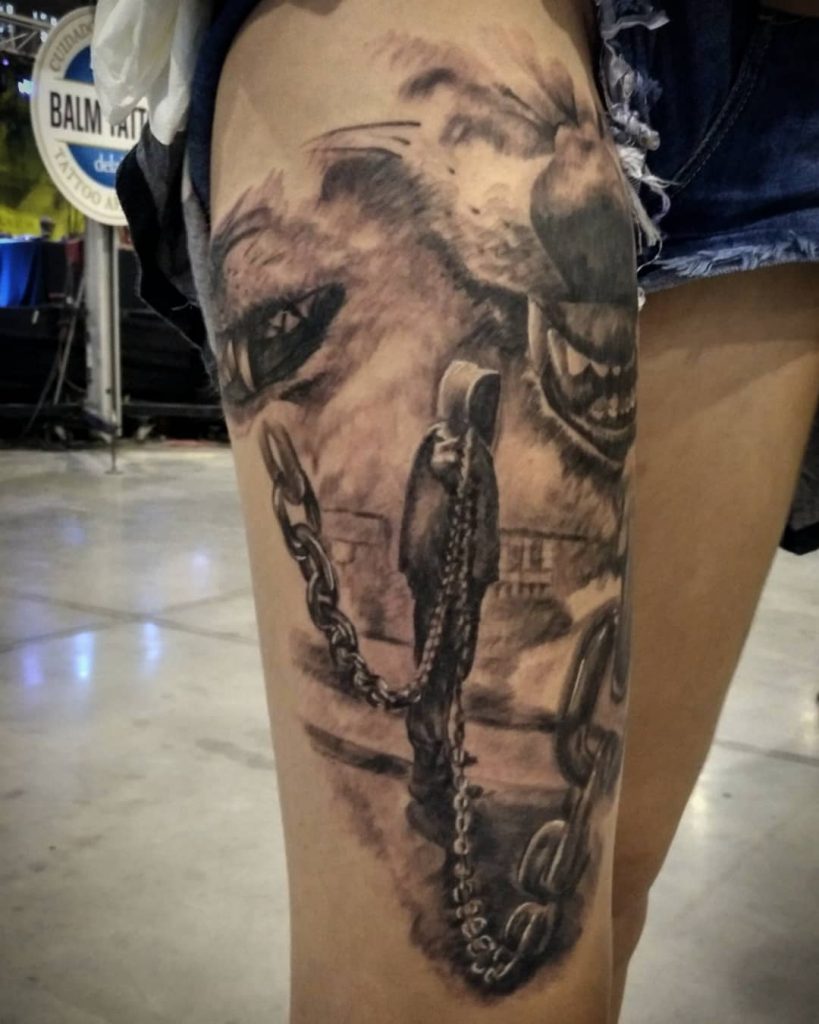 tatuaje fotografia artística cadenas calle lobos